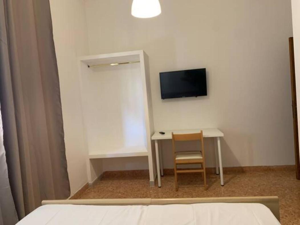 Daniele Rooms Arezzo Rom bilde