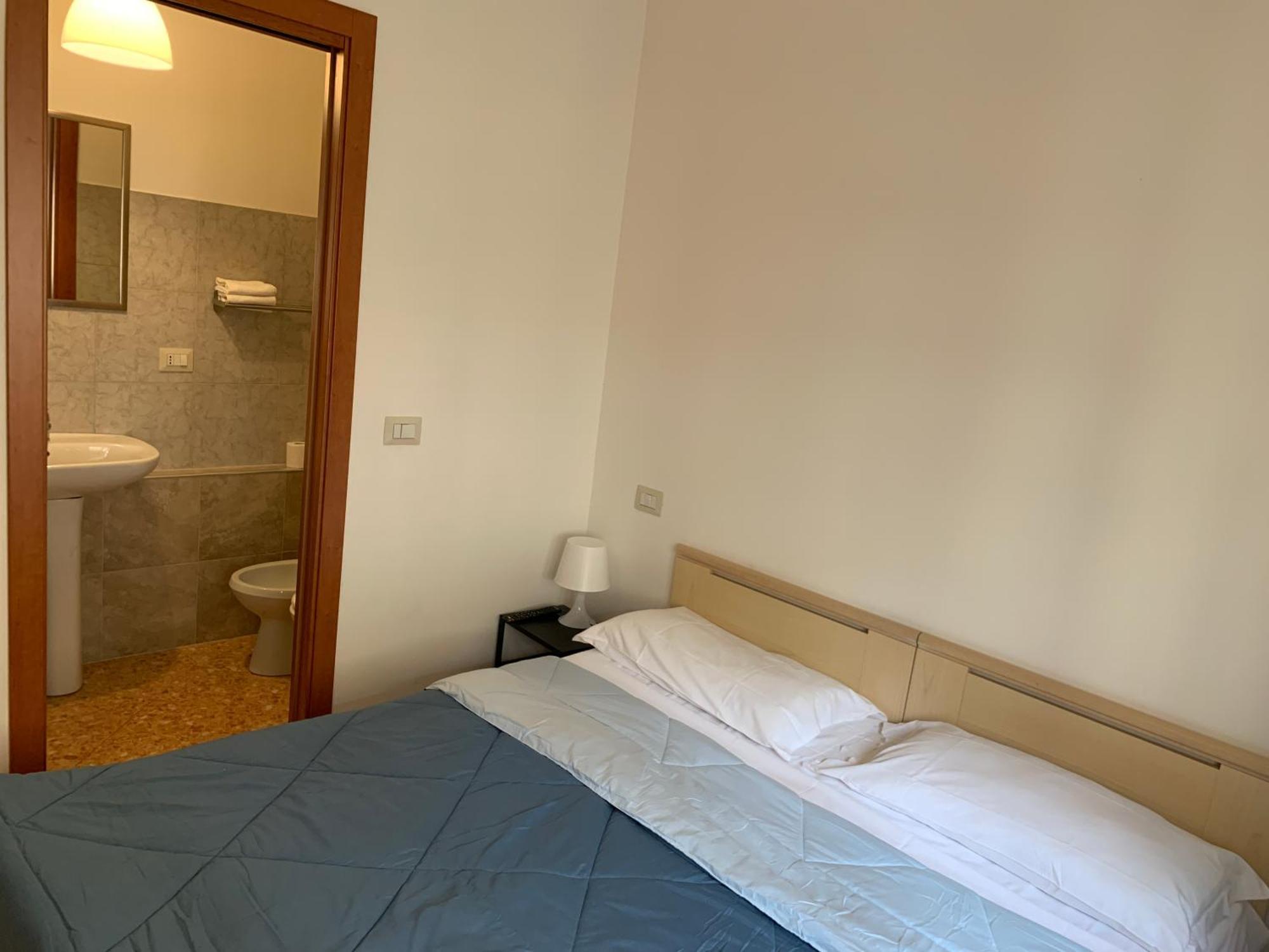 Daniele Rooms Arezzo Rom bilde